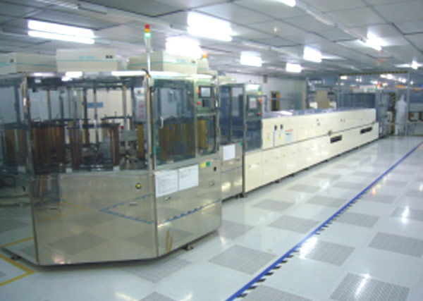  玻璃清洗機的幾種常見類型和功能有哪些？選擇合適的玻璃清洗機要注意什么？